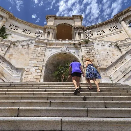 Lägenhet Sardegna Relax House Quartu SantʼElena